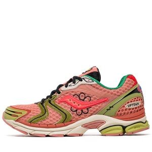 SAUCONY JAE TIPS PROGRID TRIUMPH 4 'VIRGINIA CREEPER' PEACH/LEAF